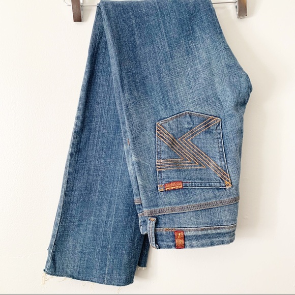 7FAM Flynt Distressed Flare Jeans Sz 26 - Picture 2 of 14